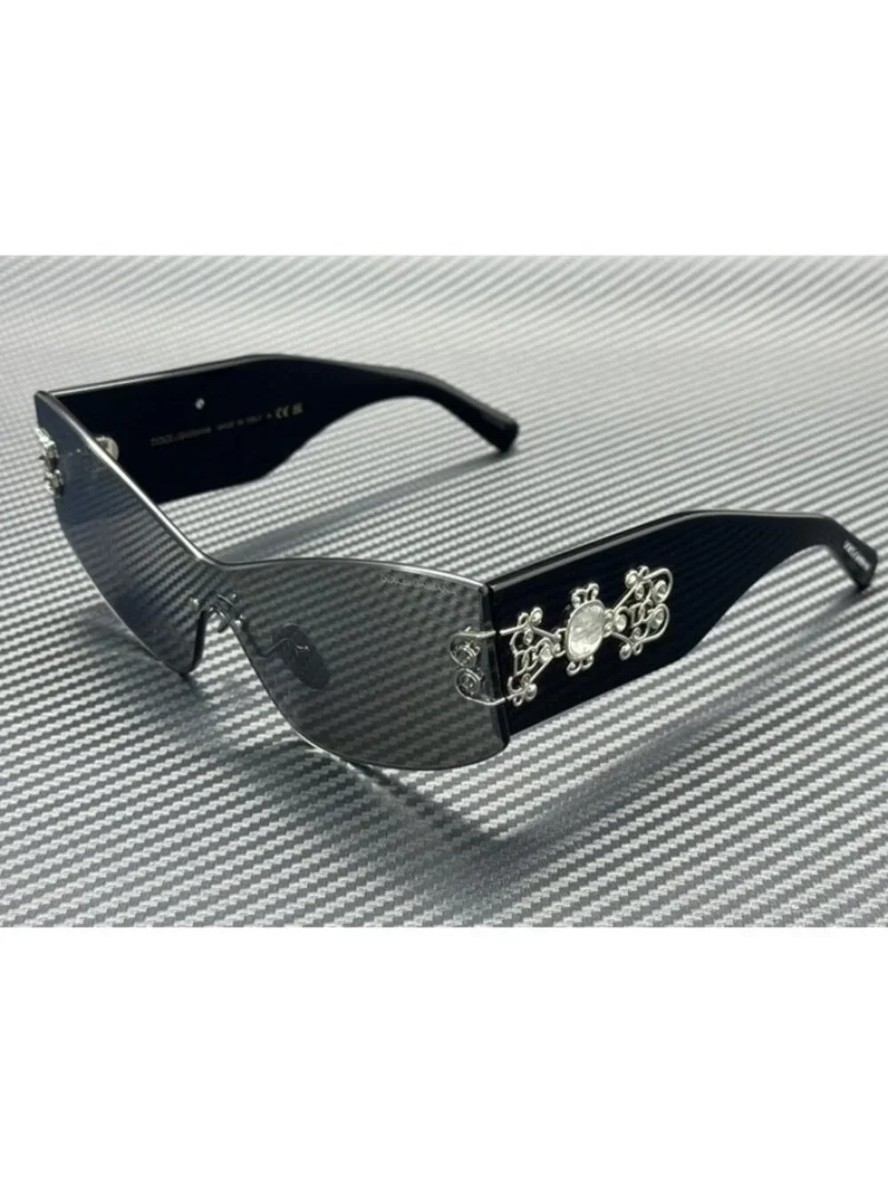 New Dolce & Gabbana Women Black Sunglasses 70-21-145